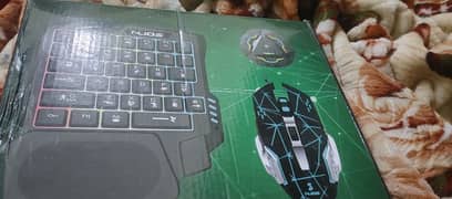 gaming mouse keybord and blutoot connecter with mobile