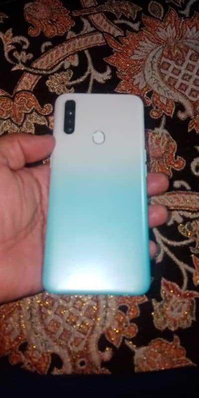 oppo a31 4/64 good condition orignal panel smooth 0