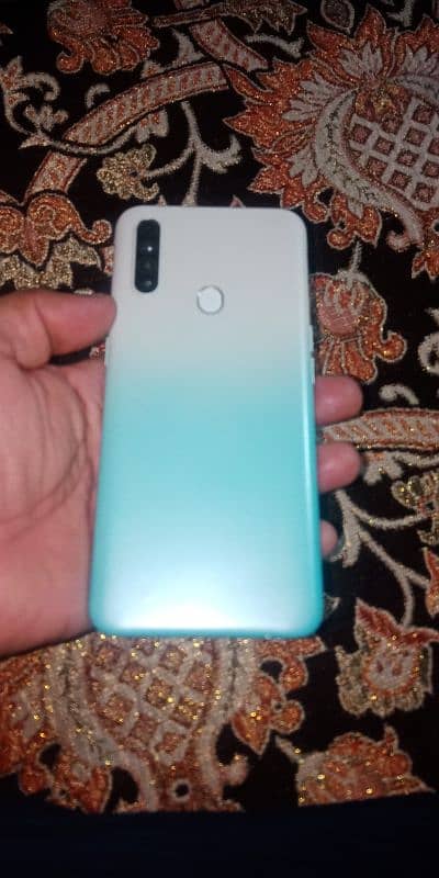 oppo a31 4/64 good condition orignal panel smooth 7