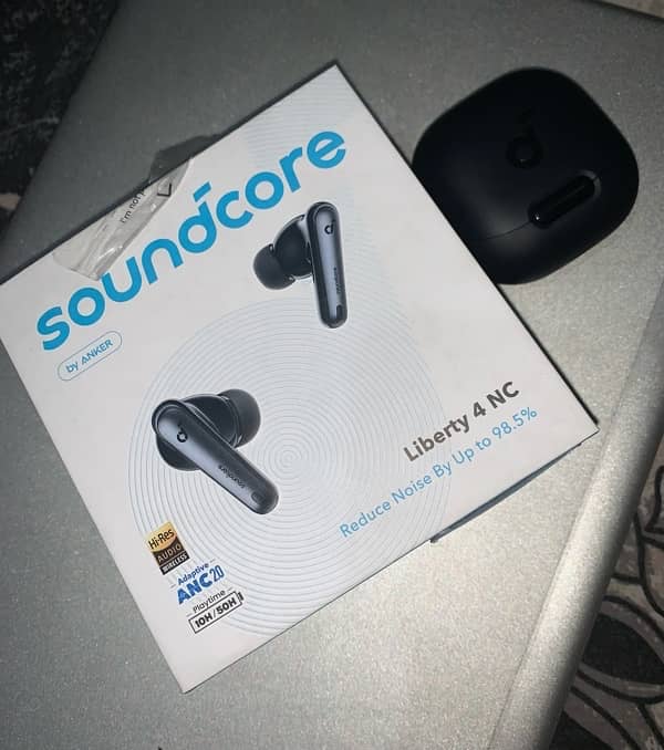 Anker Soundcore Liberty NC 4 Earbuds 0