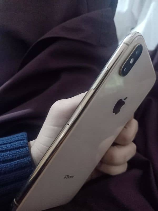 iphone xs max jv 4