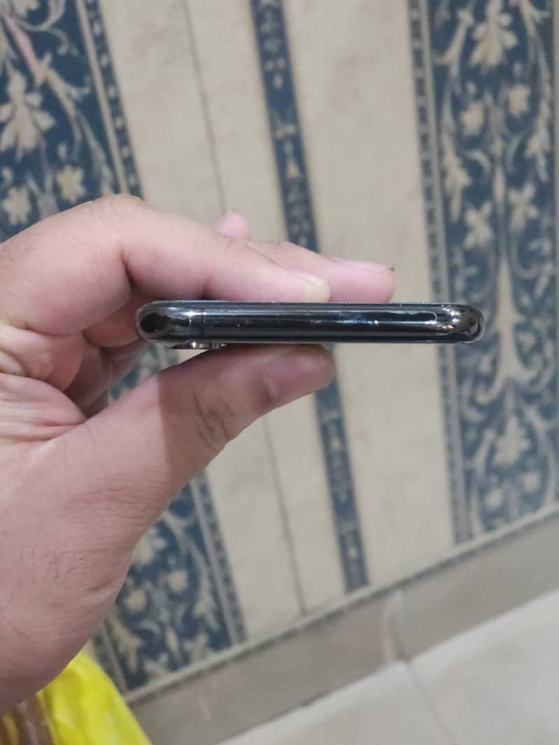 iphone xs 512gb pta approved 5