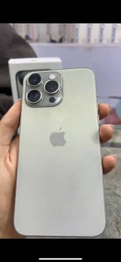 Apple iPhone 15 Pro Max