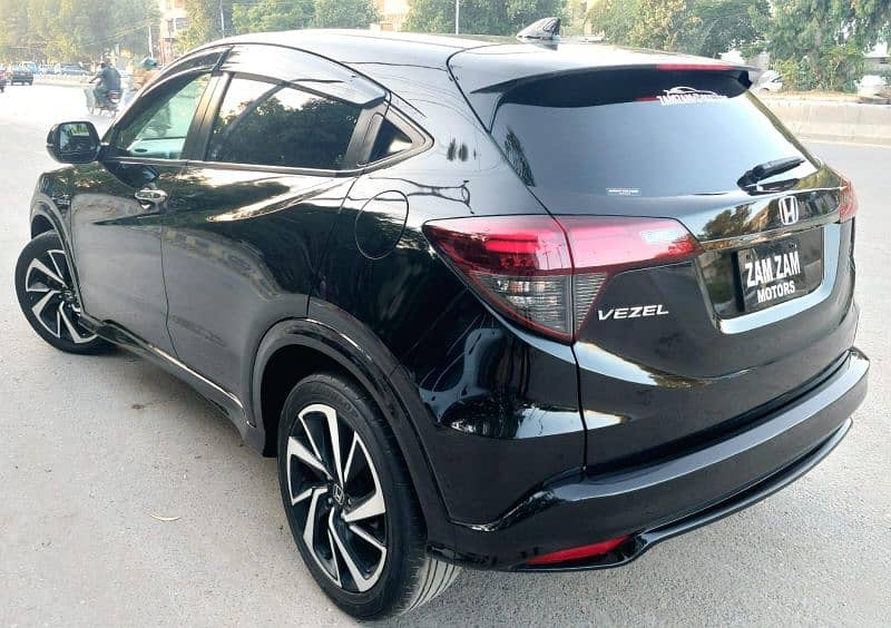 Honda Vezel RS Sensing 2019 5