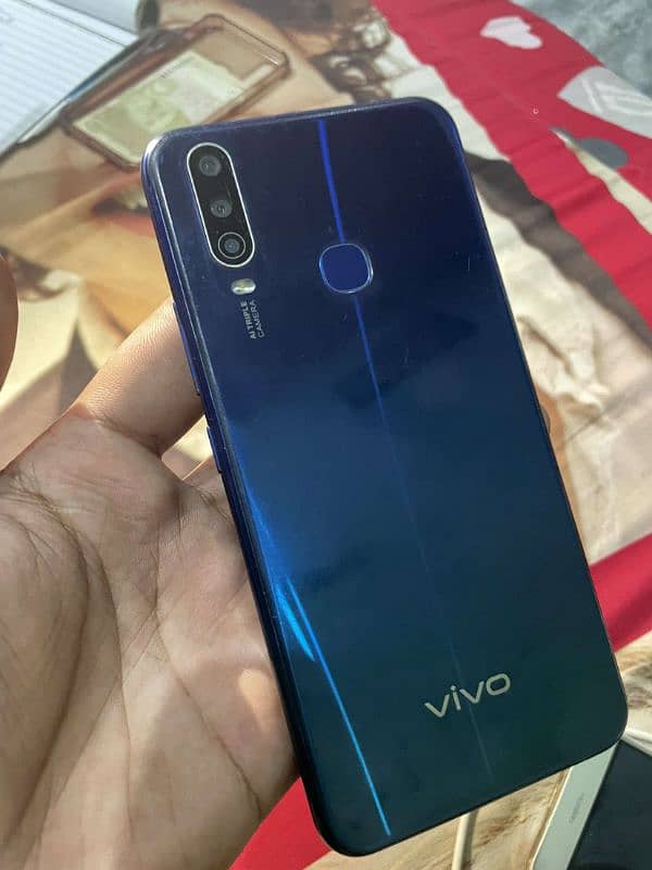 Vivo Y15 for Sale 4/64 1