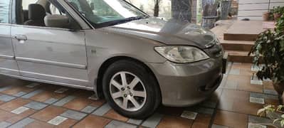 Honda Civic Oriel 2005