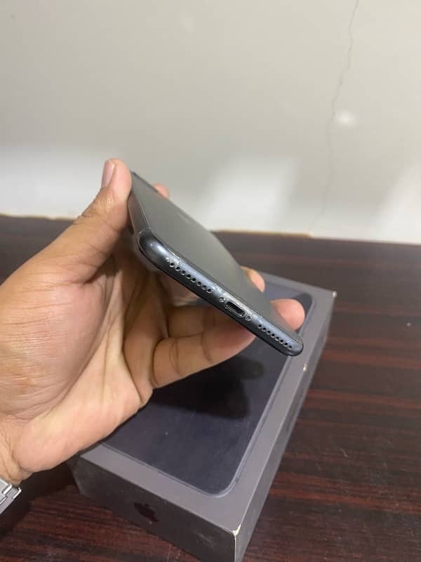 iPhone 8plus 64GB pta approved with box 6