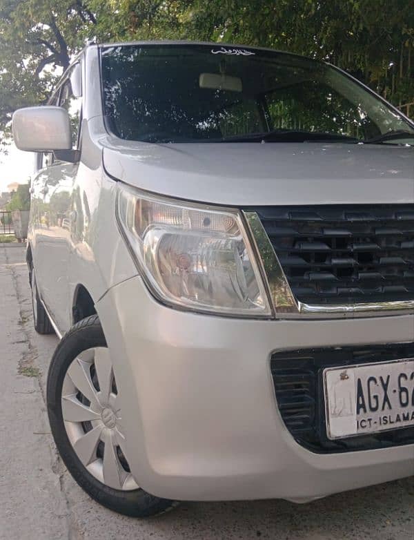 Suzuki Wagon R 2015 3