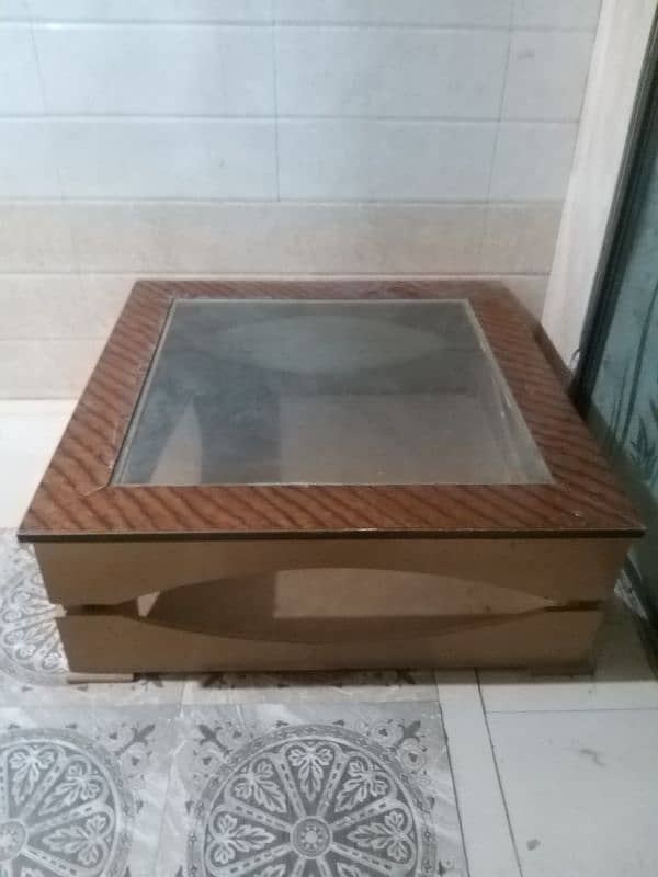 Table good condition WhatsApp number 0300 8008686 0