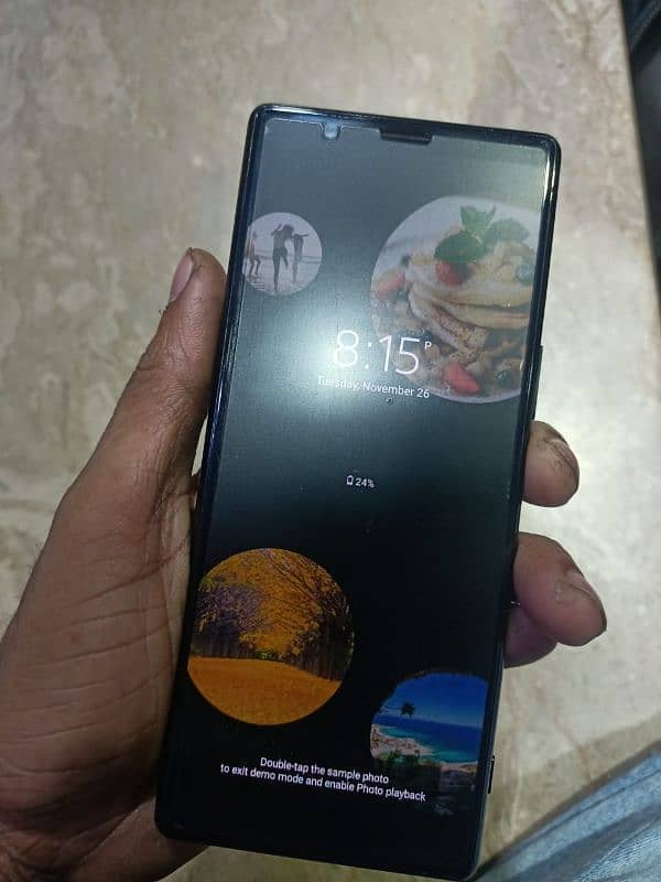 sony Xperia 5 mark I 10/9 condition, 4