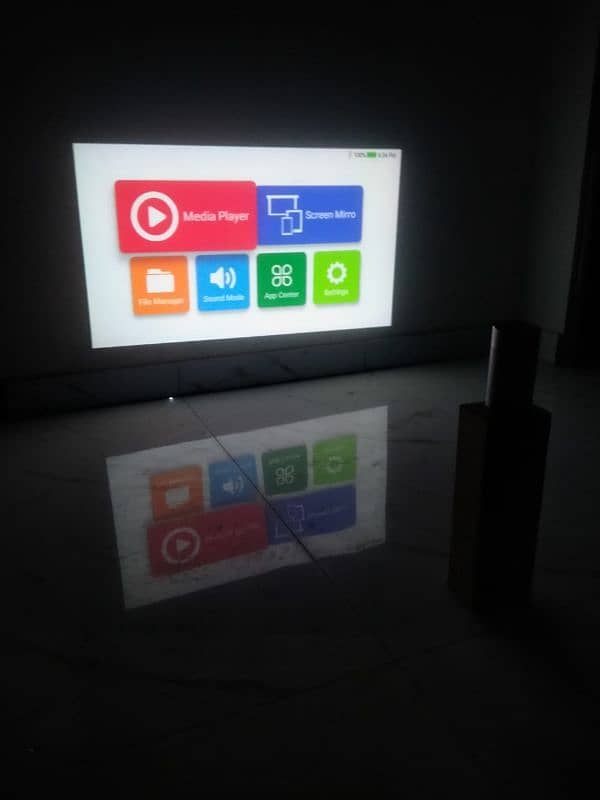 Projector BYINTEK P7 4