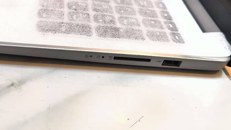 Lenovo Laptop For Sale 5