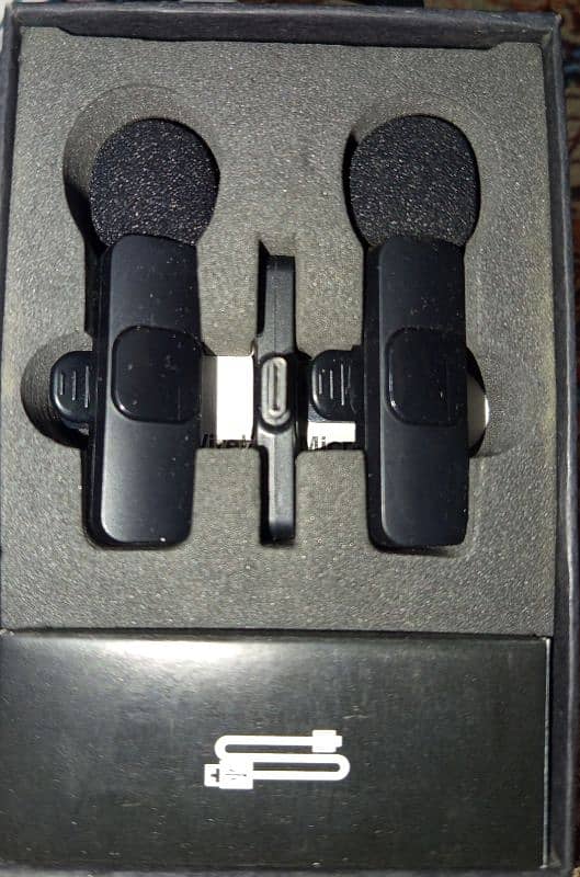 Wireless Microphone 2