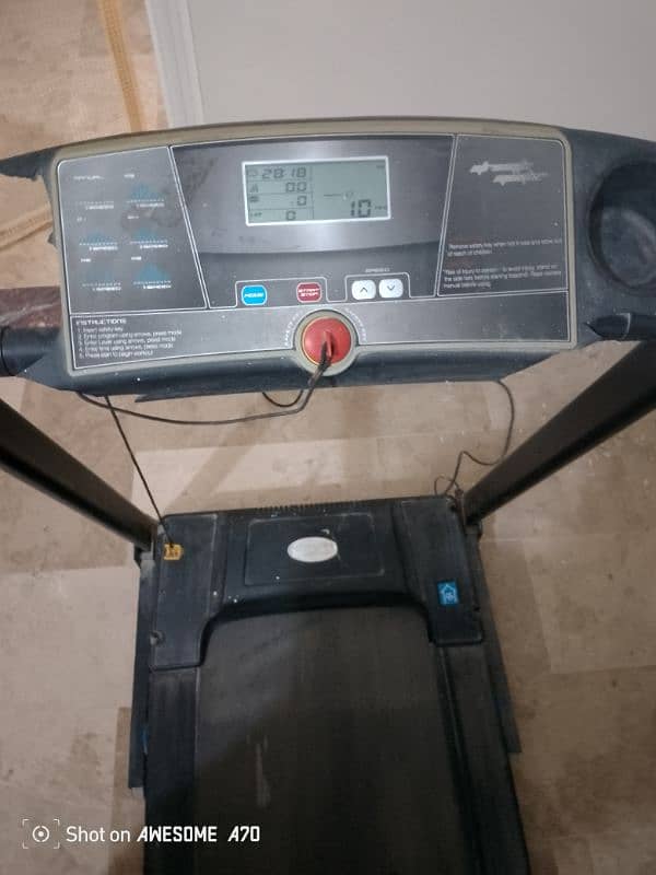 Slightly used in KSA treadmill for sale 9