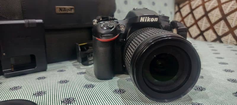 Nikon d7200 with 18 105mm VR lens 10