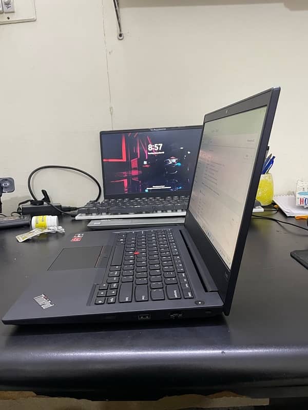 Lenovo thinkpad E495 14 inch 2