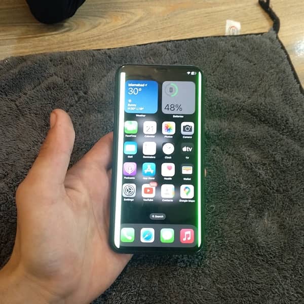 iPhone XS max 0