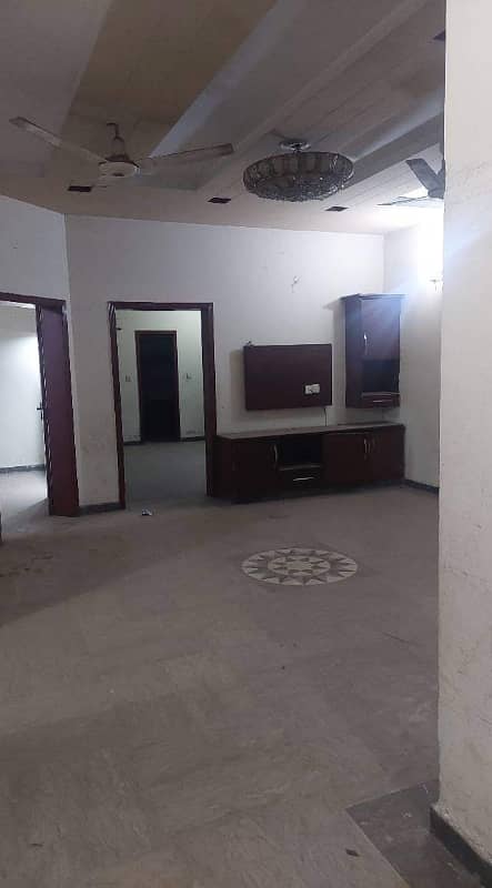 10 MARLA HOUSE FORBSALE IN GULSHAN E LAHORE 2