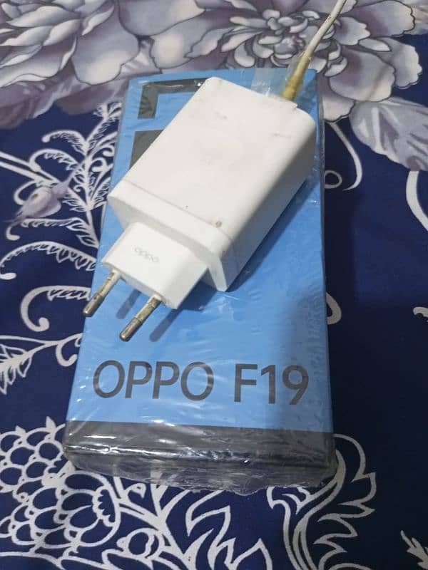 oppo f 19 all ok ha I need money 3