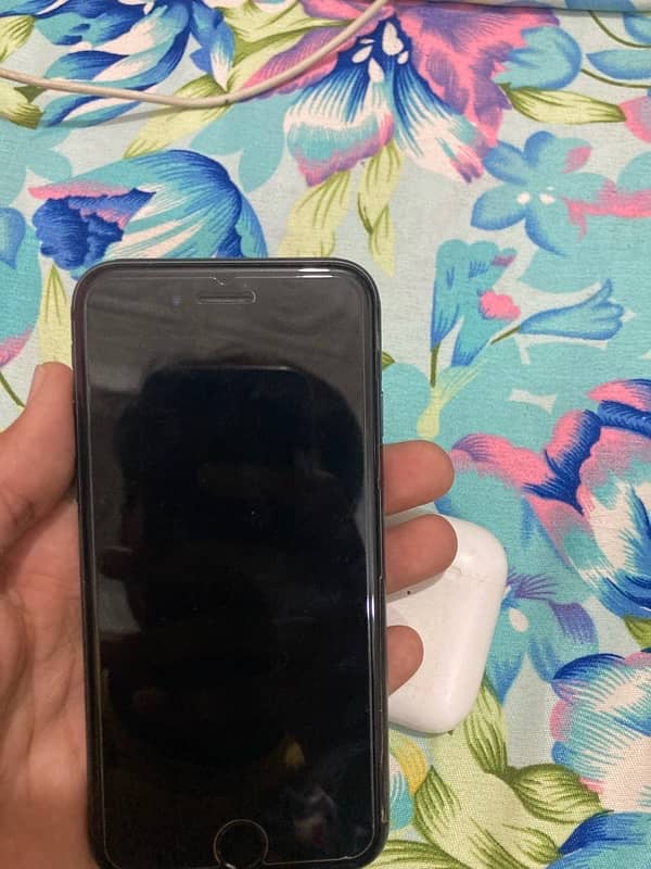 Iphone 8 64 non pta 3