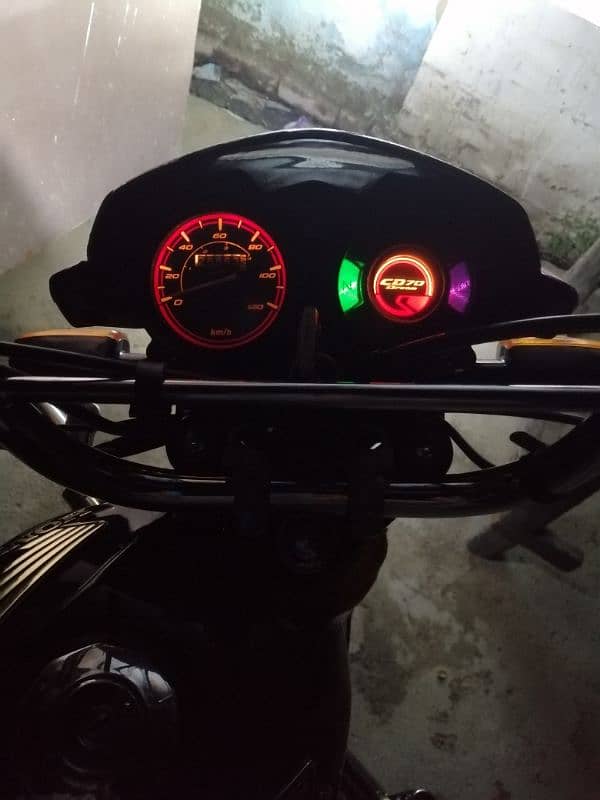 honda CD 70 dream 6