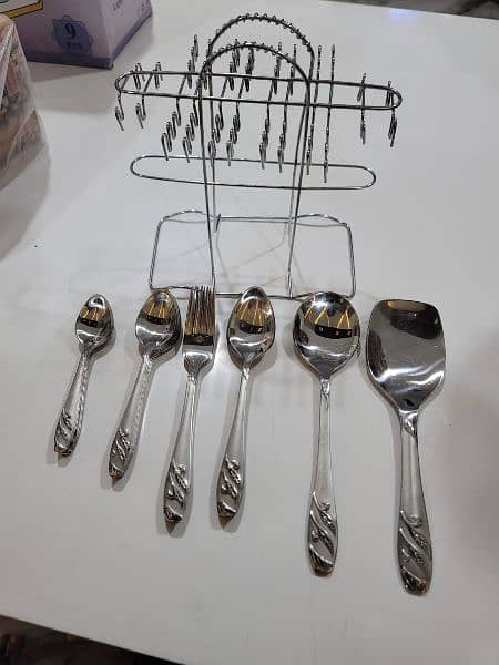 6 set utensils 0