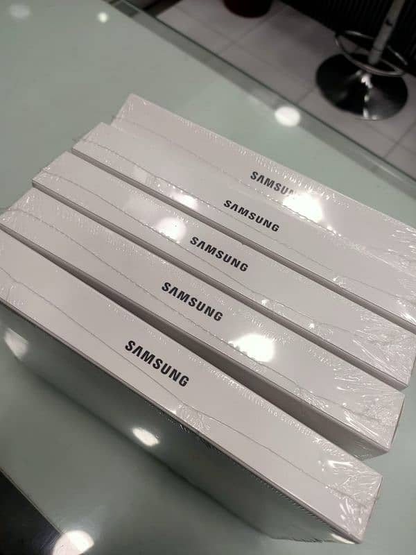 Samsung s4,s6,a7. 16