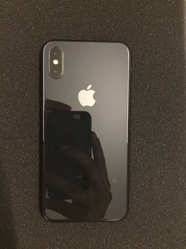 Iphone X 64 GB (NON-PTA) 0