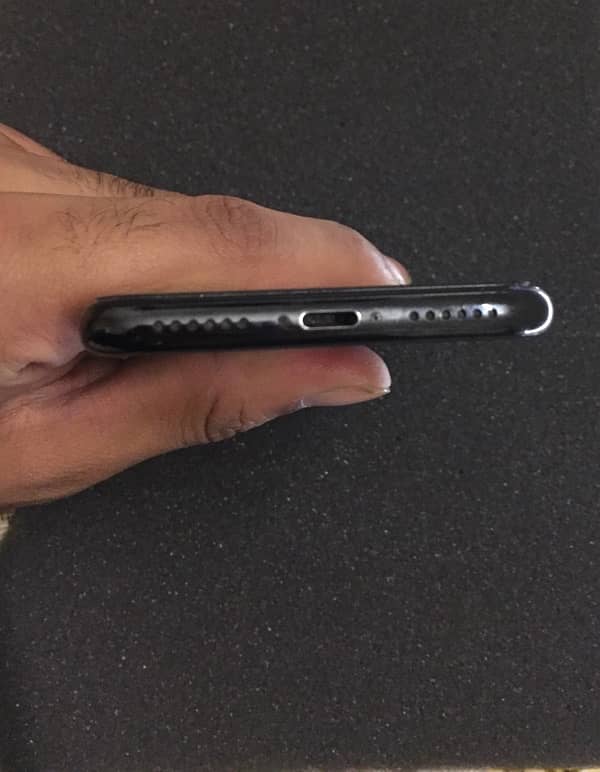 Iphone X 64 GB (NON-PTA) 3