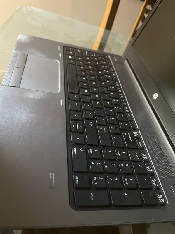 hp laptop 4