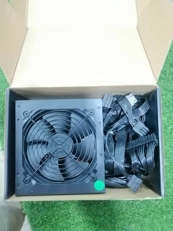 Red Dragon Draco 600W PSU 0