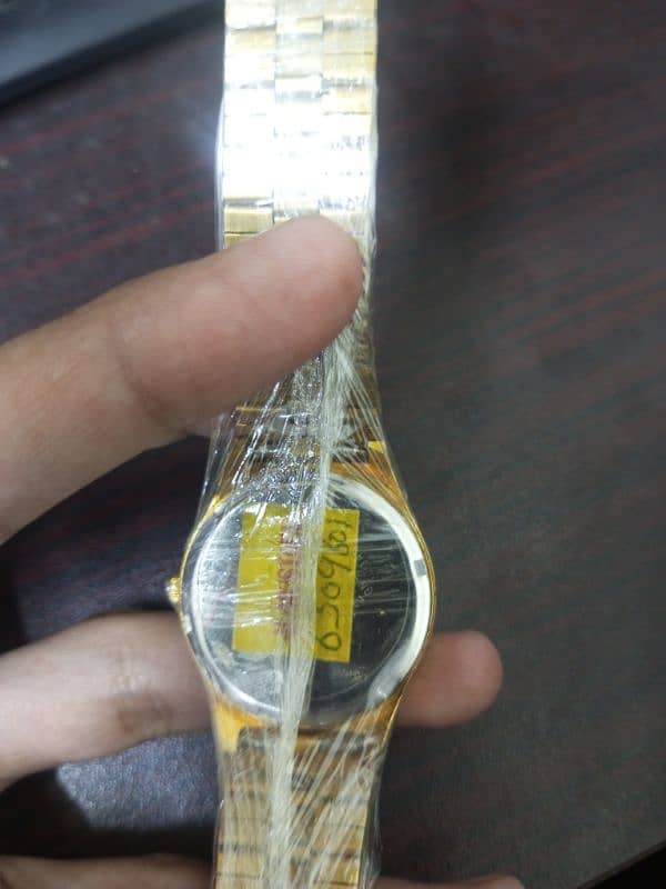 Citizen Quartz Watch 1