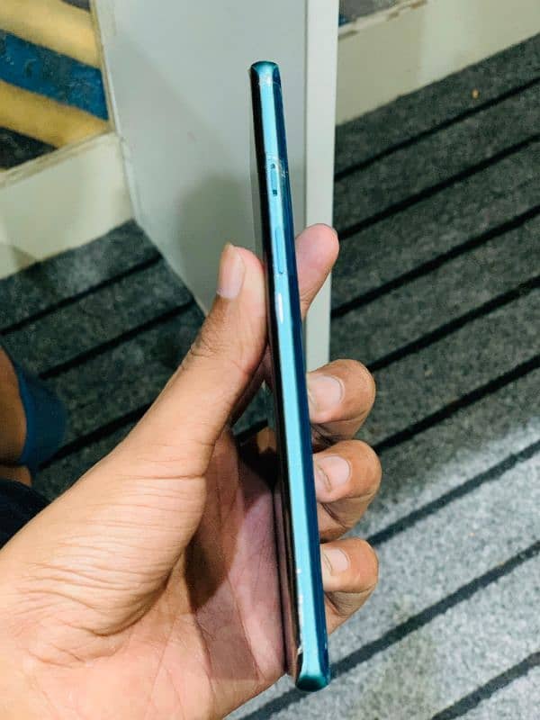 oneplus 8 PUBG 90fps gaming beast 1 month use wranty strip bhi ni utri 2