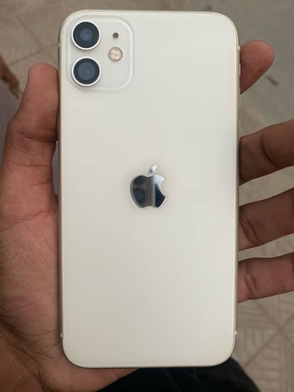 iPhone 11 64 GB 5