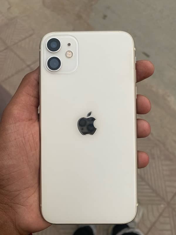 iPhone 11 64 GB 6