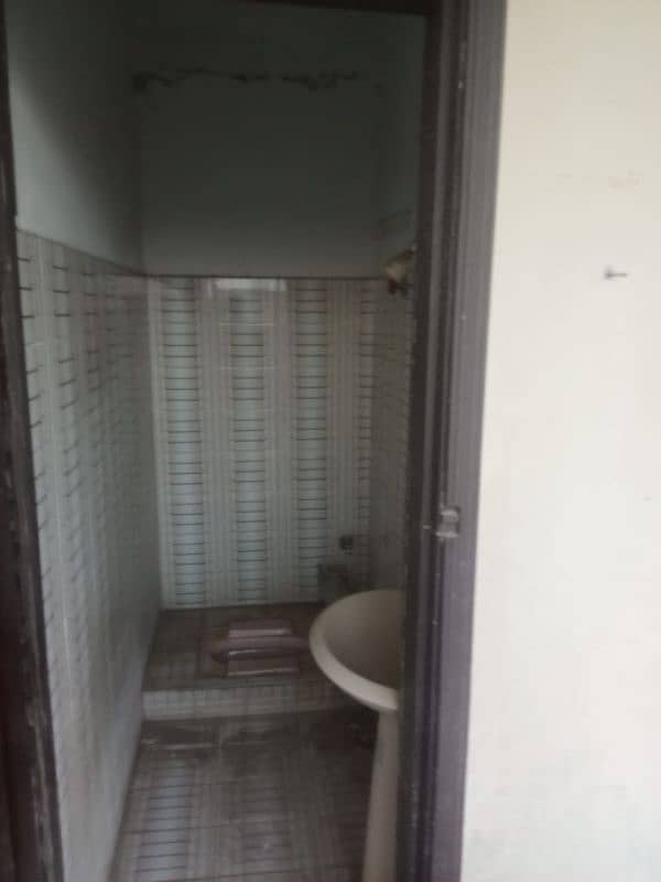 Neat and clean portion for rent in 18000 10