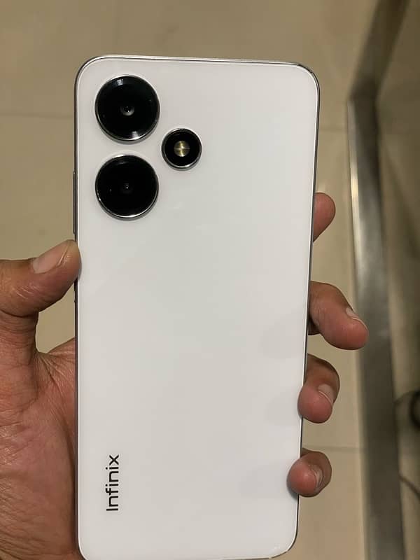 Infinix Hot 30 Play | 4+4 / 64 5