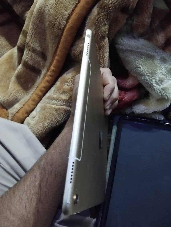 iPad Pro 32gb 9.7inh all ok 3