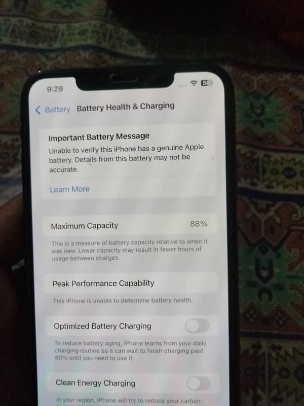 xs max 256 gb all ok bh 88 percent golden colour True Tone on 4