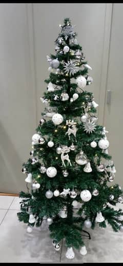 Christmas tree, artificial tree , Christmas decorations