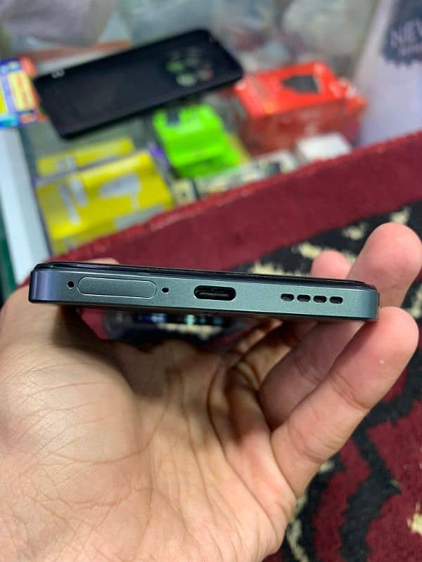 Realme 12 5