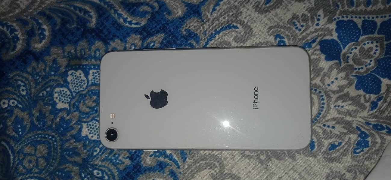 I Phone 8 64gb JV Urgent Sale 1