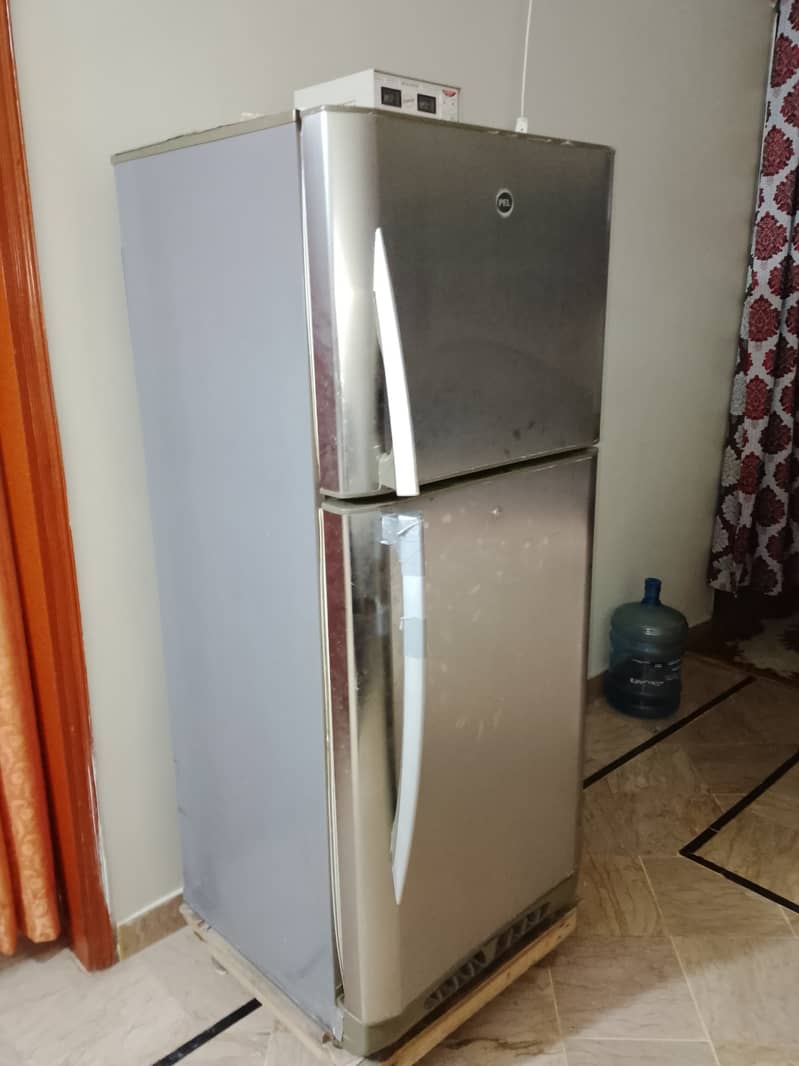 Pel refrigerator size medium 1