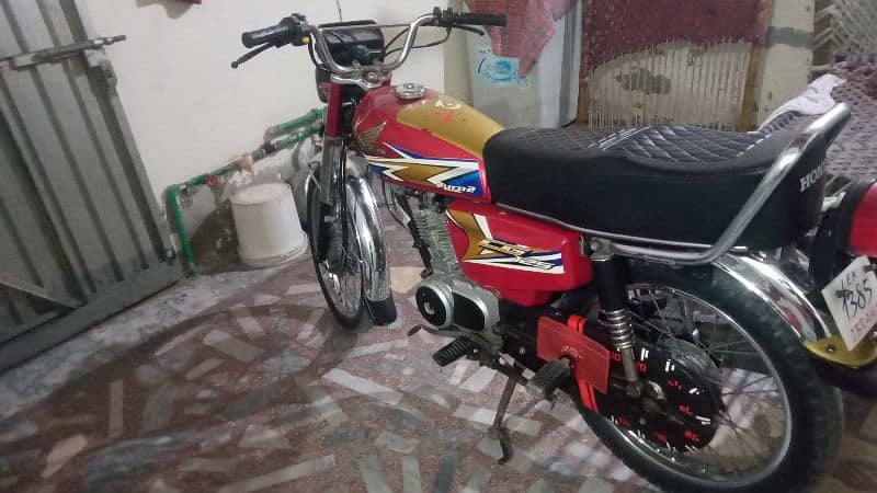 HONDA 125 FULL NEAT CLEAN 0