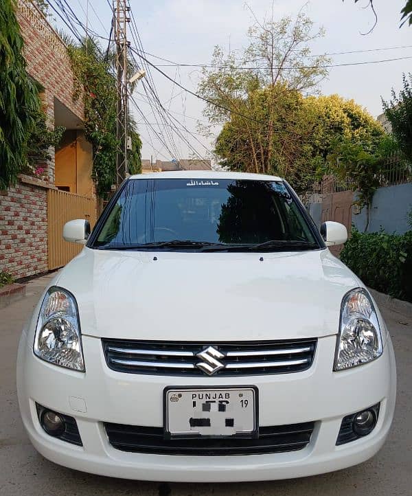 Suzuki Swift 2019 DLX AUTOMATIC 0