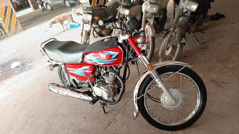 urgent sale Honda 125 7