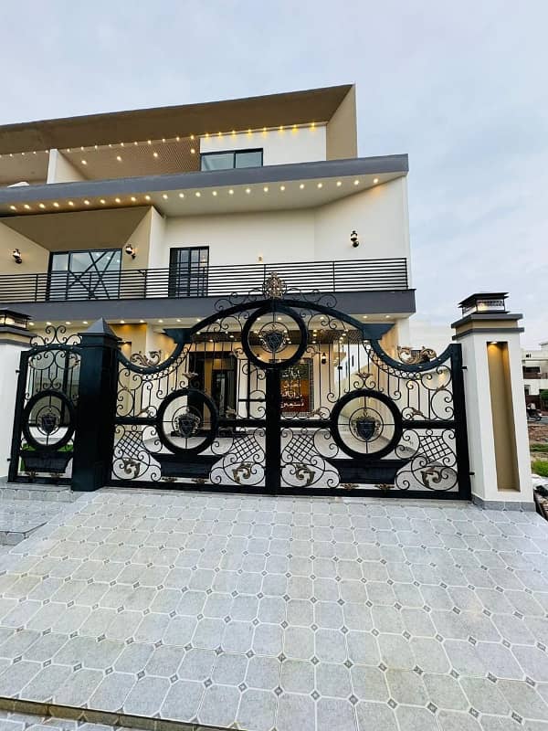 10 Marla Luxury Triple Story House For Sale in Buch Executive Villa 1