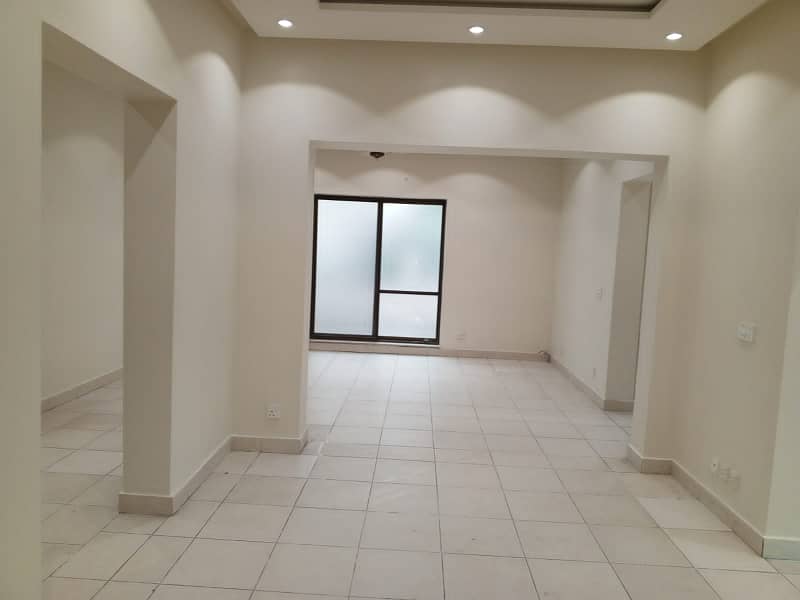 10 marla house for SALE in DHA RAYA 9