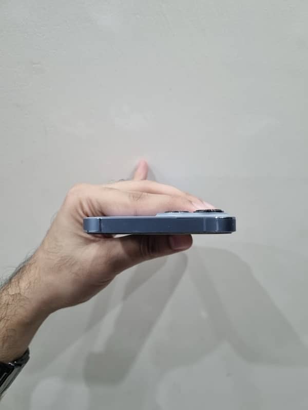 iPhone 13 Pro Max - 256GB Factory Unlock 2