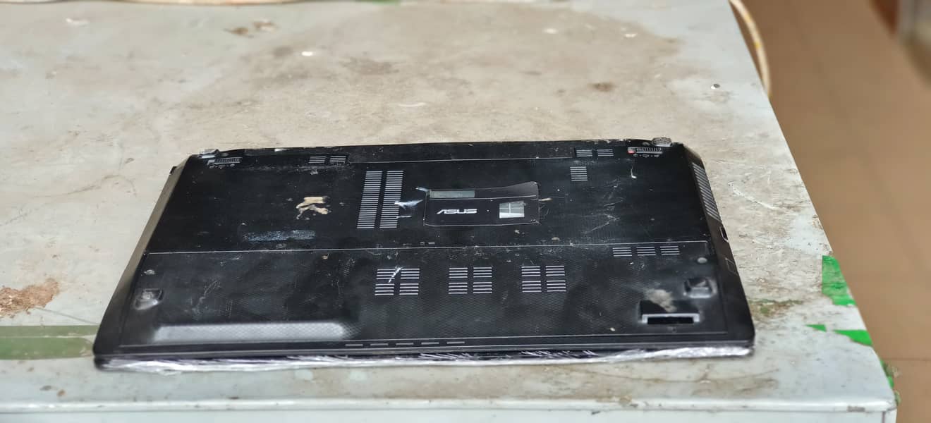 ASUS AMD A8-4500 Laptop 7